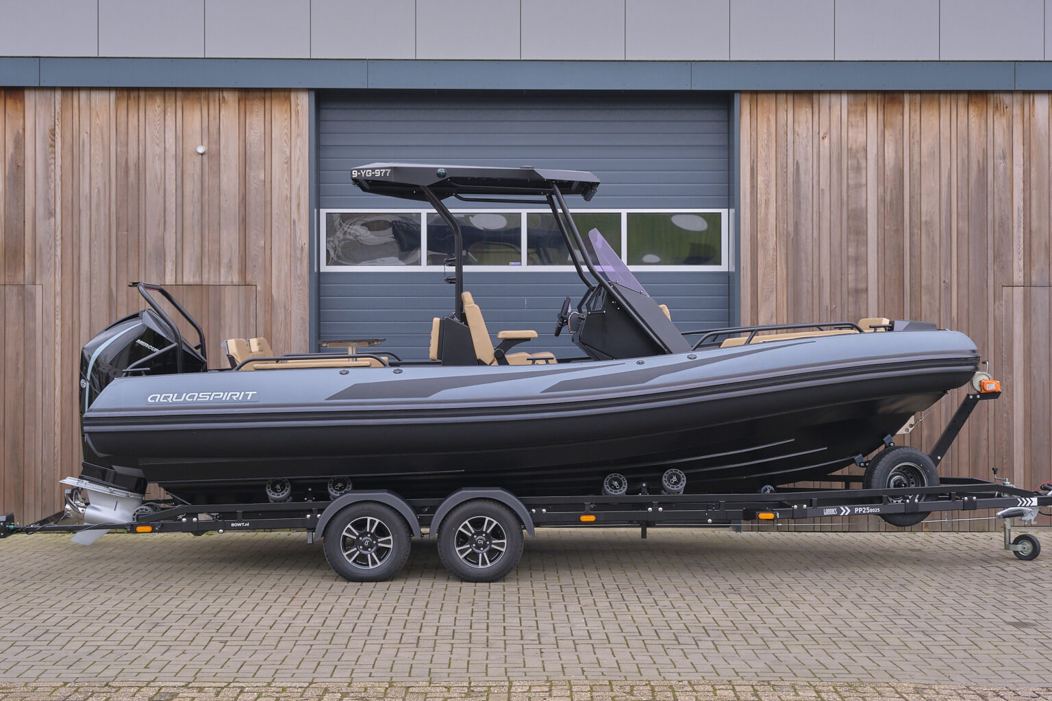 Aluminium rubberboot (RIB), de AQUASPIRIT S700 met Mercury Pro XS 300 pk, bij BOWT Watersport in Burgum