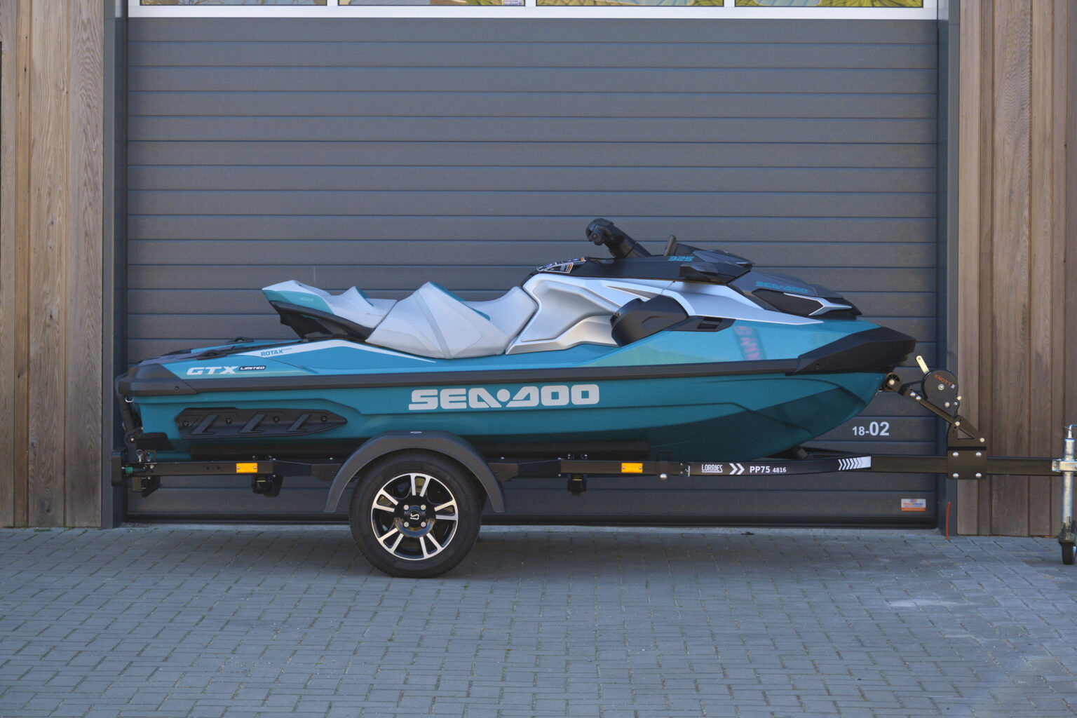 Sea-Doo GTX Limited 325 2025 Teal Metallic bij officiele dealer BOWT Watersport