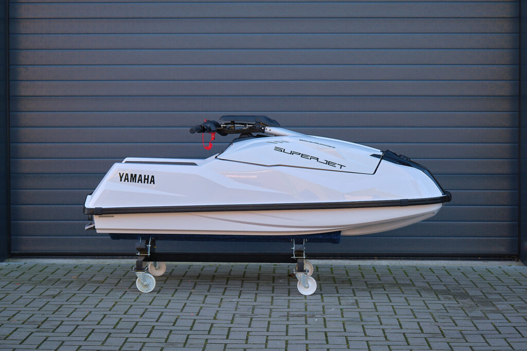 Yamaha Waverunner SuperJet
