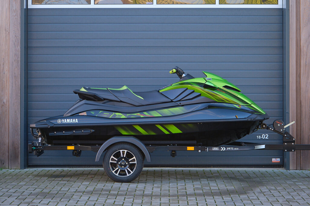 Yamaha Waverunner GP1800R
