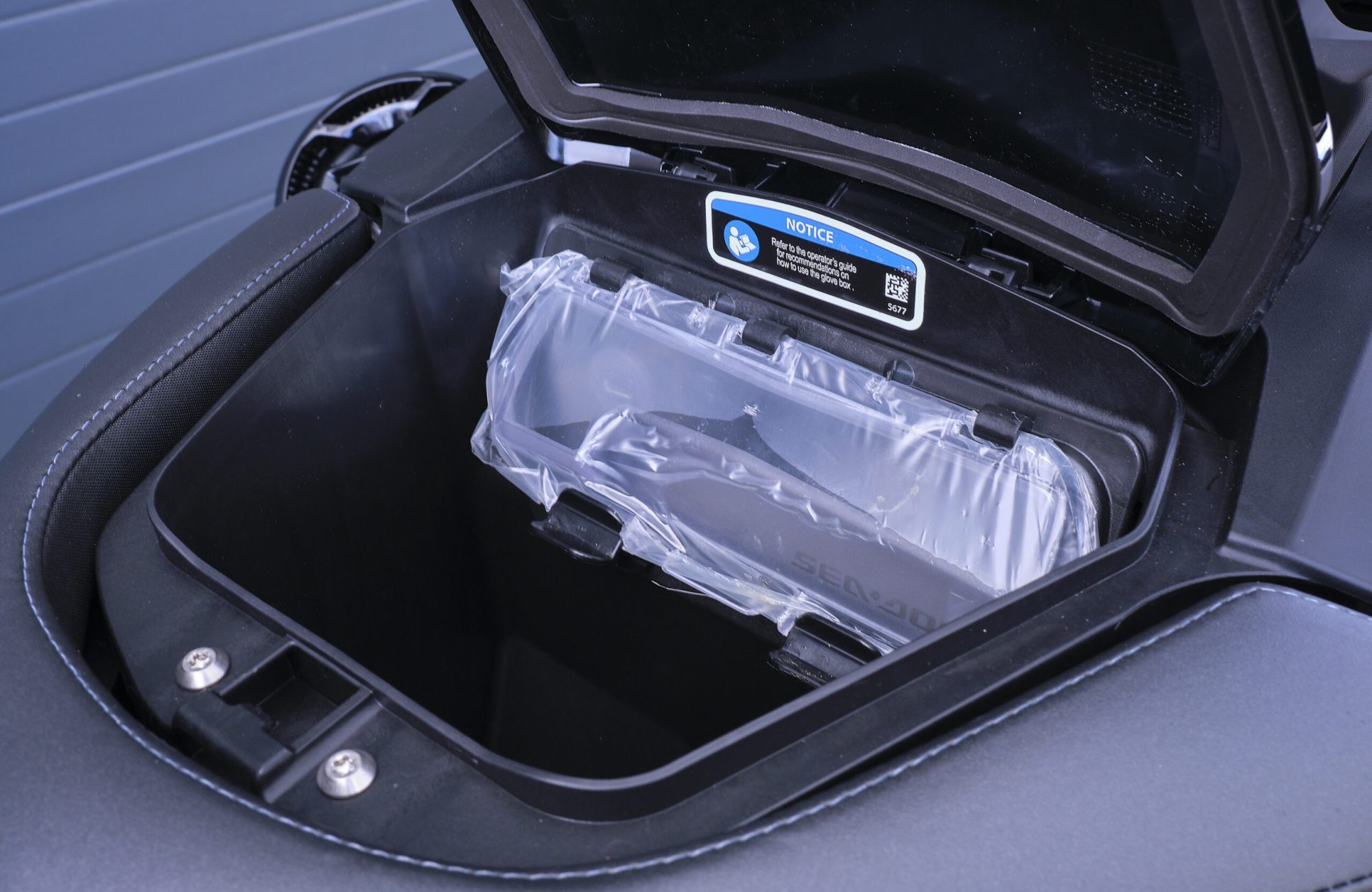 Sea-Doo RXP-X RS Apex 300 uit 2023 in Racing Green