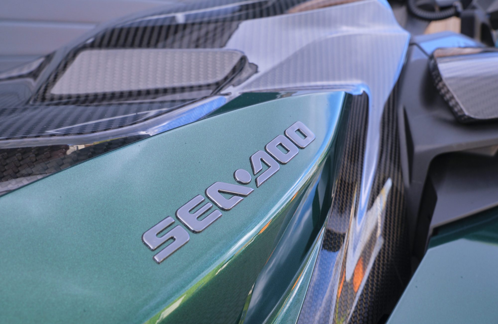 Sea-Doo RXP-X RS Apex 300 uit 2023 in Racing Green